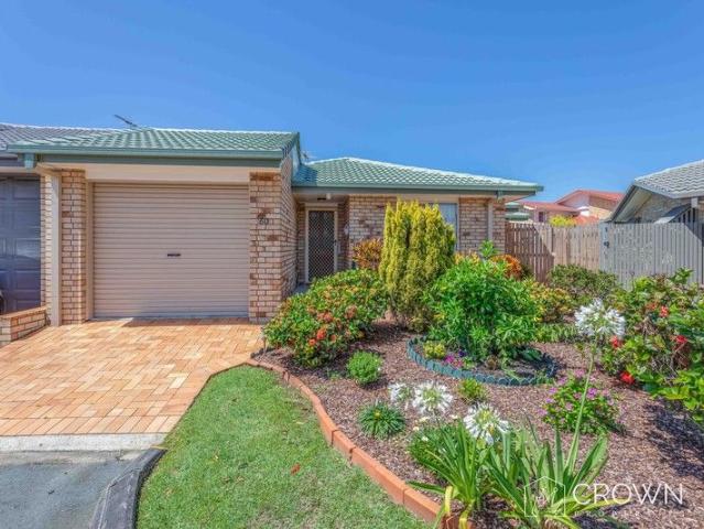 Villa for sale in Toombul, Queensland