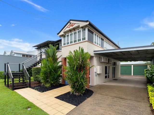 Office for rent in Bungalow, Cairns