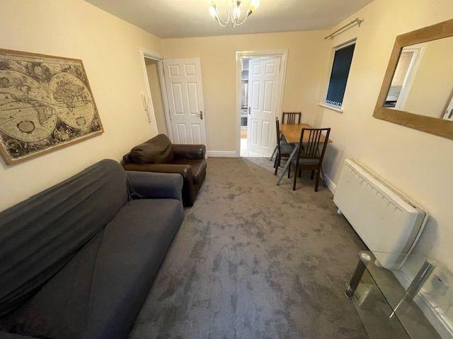 Apartment for rent in Calderstones