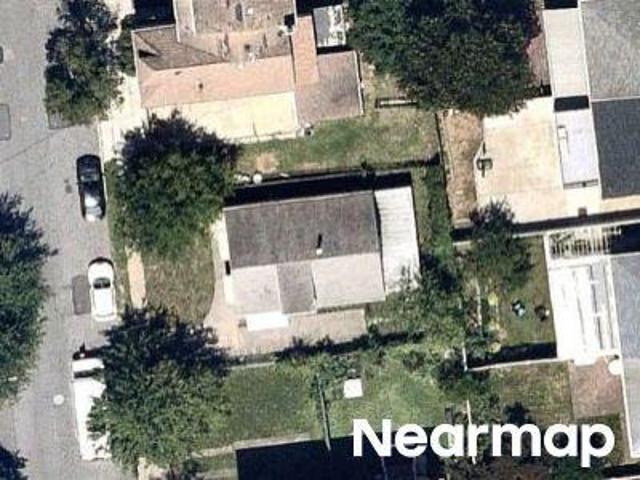 House for sale in Staten Island, New York