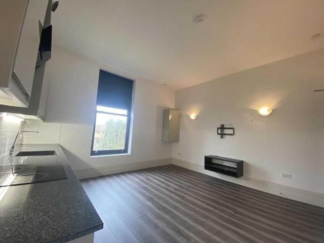 Apartment for rent in Aigburth, Liverpool