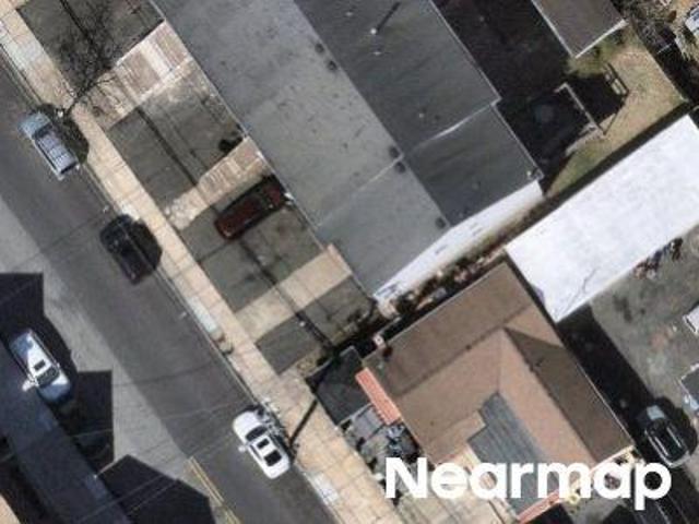 House for sale in Elizabeth, New Jersey