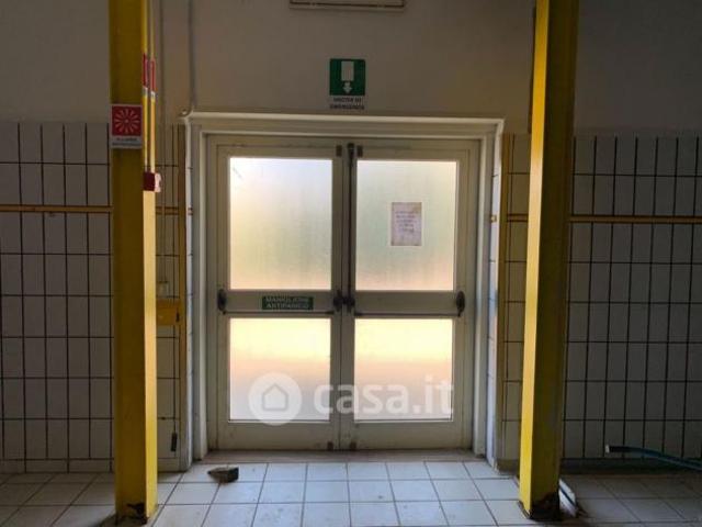 Capannone in vendita a Livorno, Toscana
