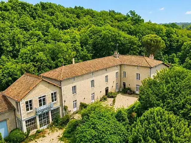 Maison vente à La Fragnée, Lizant