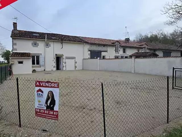 Maison vente à Montmorillon, Lizant