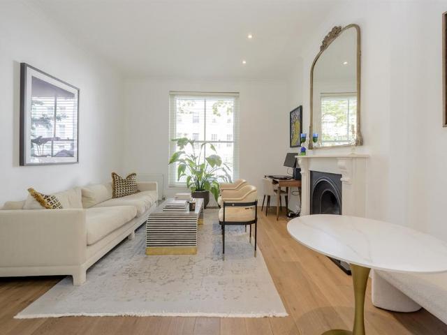 House for rent in Kensington, Greater London