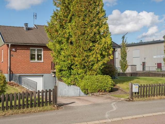 Villa till salu i Grums, Värmland