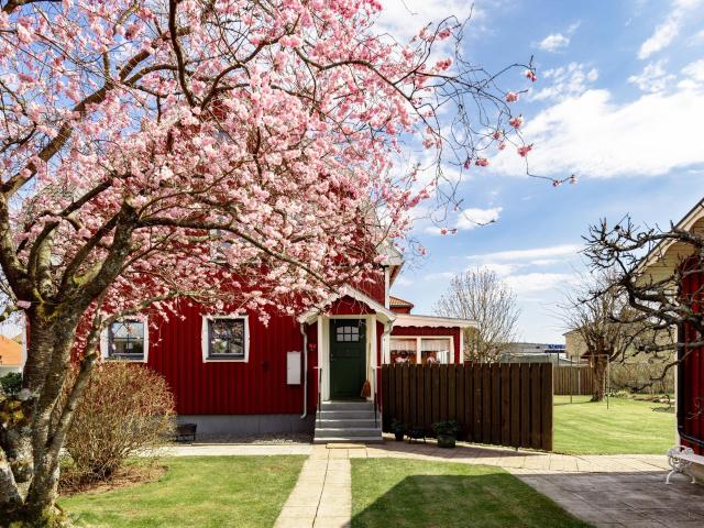 Villa till salu i Smålandsstenar, Jönköping