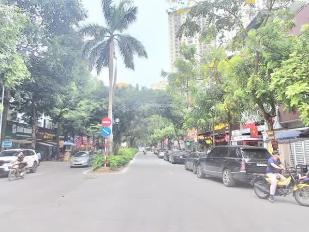 Biệt Thự bán tại Hoàn Kiếm, Hà Nội