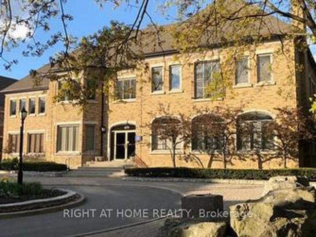 Commercial for rent in Mississauga, Ontario