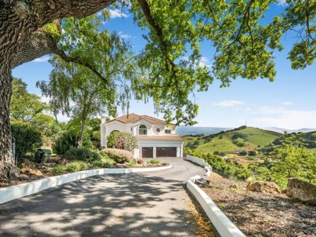 House for sale in Morgan Hill