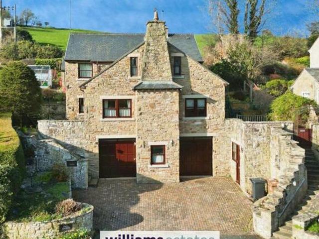 House for sale in Holywell
