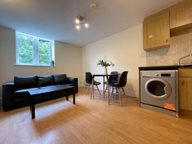 House for rent in Falcon Lodge, Wales