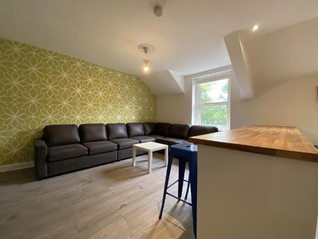 Apartment for rent in Maindy, Cardiff