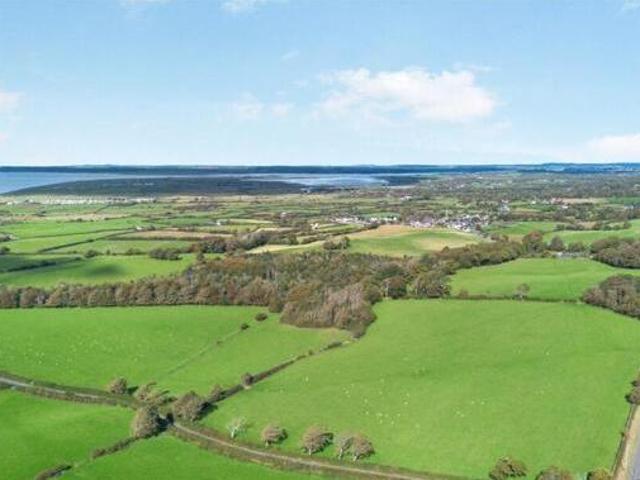House for sale in Caernarfon, Wales