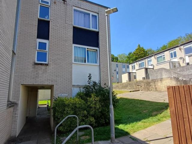 Apartment for rent in Falcon Lodge, Wales