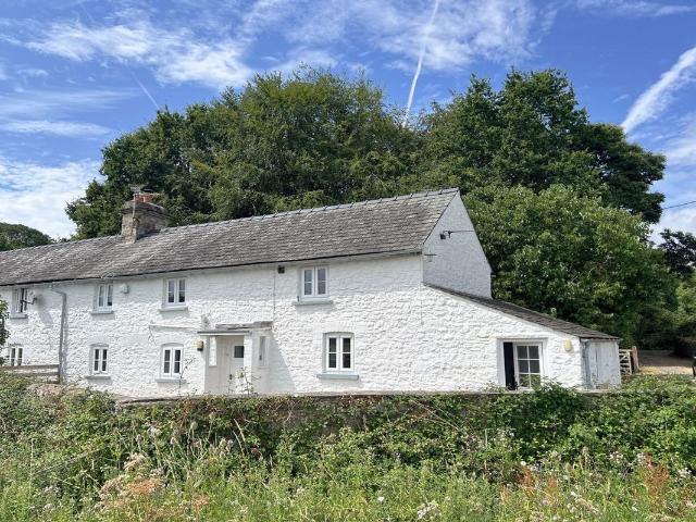 House for rent in Llanfoist Fawr, Llanellen