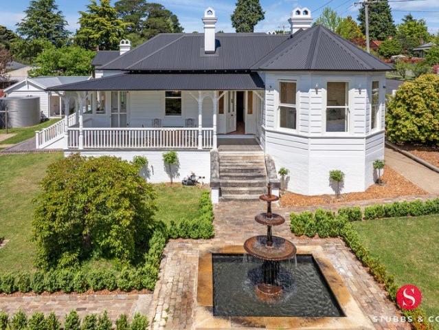House for sale in Sydney, Blue Mountains City Council