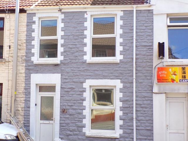 Room for rent in Nangreaves, Wales