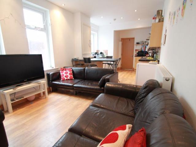 House for rent in The Colonies, Cardiff