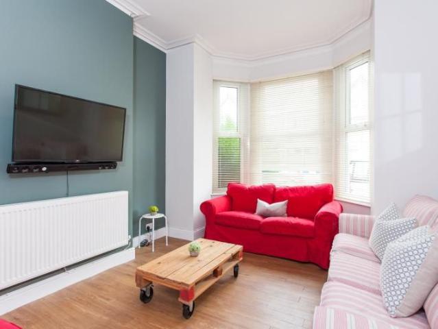 House for rent in The Colonies, Cardiff