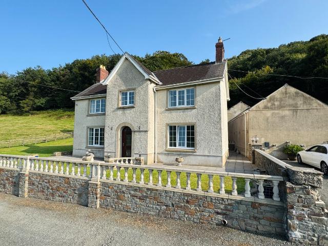 Apartment for rent in Llanllawddog, Wales