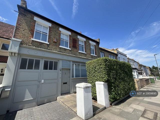House for rent in Shooters Hill, Greater London