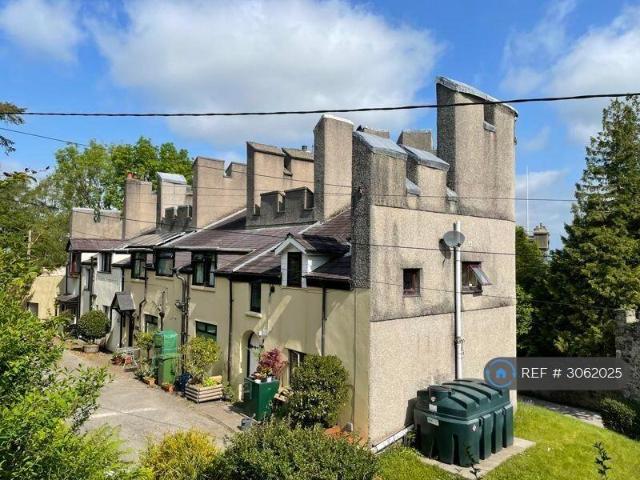 House for rent in Llanrug