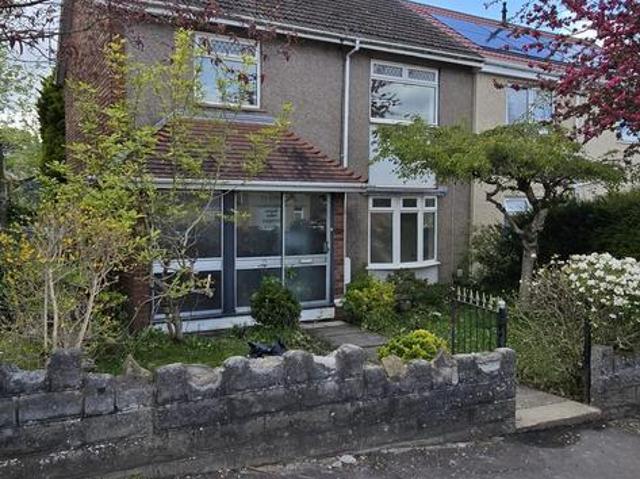 House for rent in Nangreaves, Wales