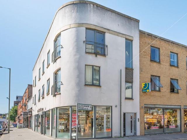 House for rent in Golders Green, Greater London