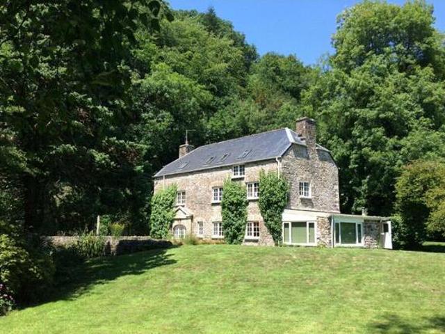 House for sale in Narberth, Wales