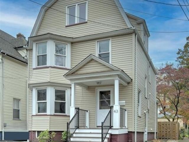 House for sale in Bloomfield, New Jersey