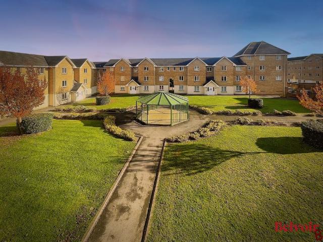 Apartment for rent in Fiddler's Green, Cheltenham