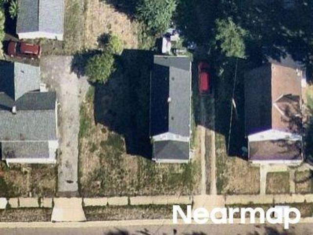 House for sale in Summit, Ohio