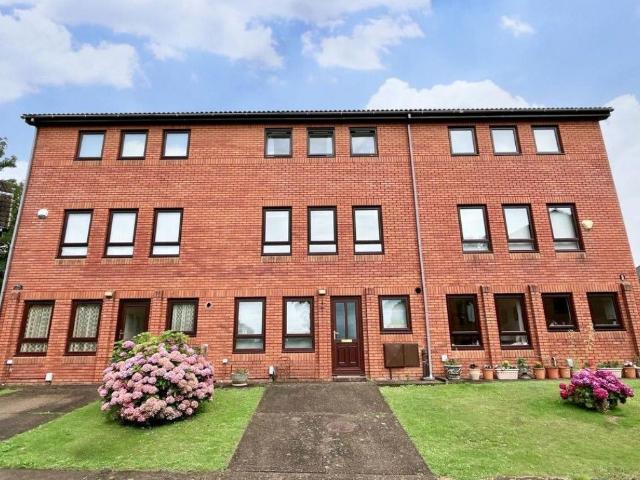 Apartment for rent in Blackpill, Nangreaves