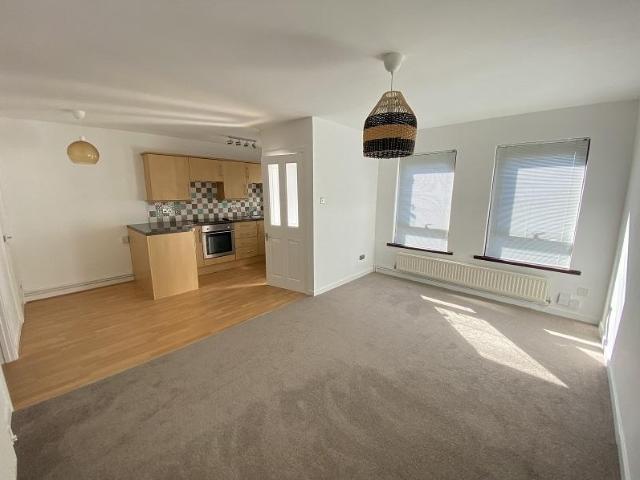 Apartment for rent in Blackpill, Swansea