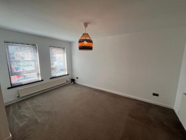 Apartment for rent in Blackpill, Swansea