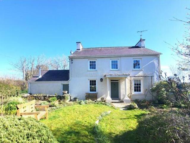 House for sale in Clarbeston Road, Wales
