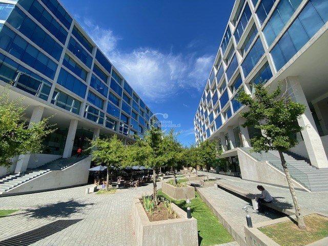 Lo Barnechea, Av la Dehesa / Los Cactus