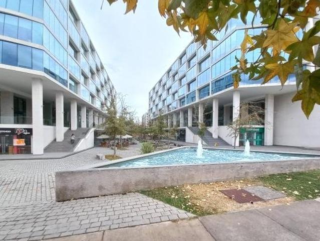 Lo Barnechea, Excelente oficina frente a Protal La Dehesa/Los Cactus