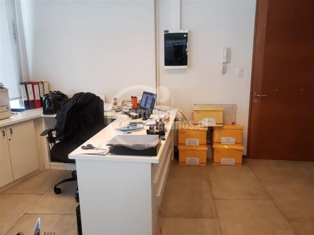 Lo Barnechea, Portal La Dehesa