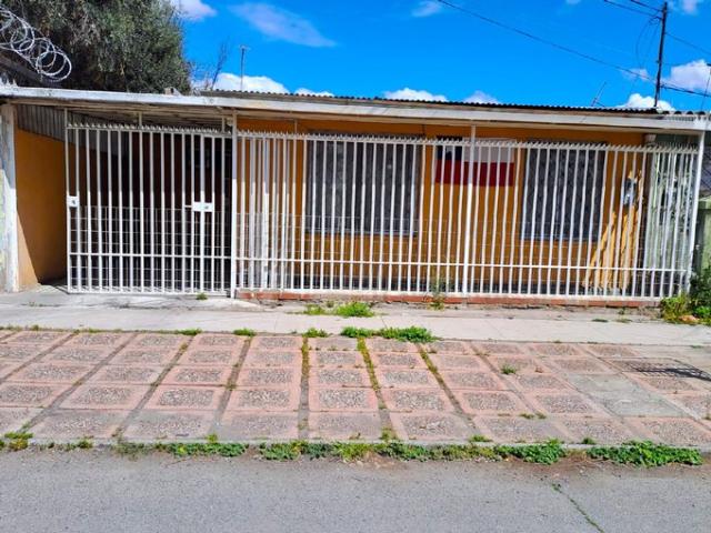 Lo Espejo, Pje Pomaire 02342