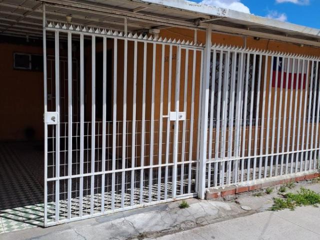 Lo Espejo, Pje Pomaire 02342