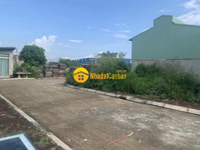 Mặt bằng bán