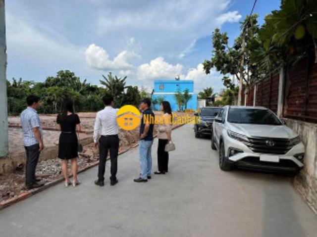 Mặt bằng bán