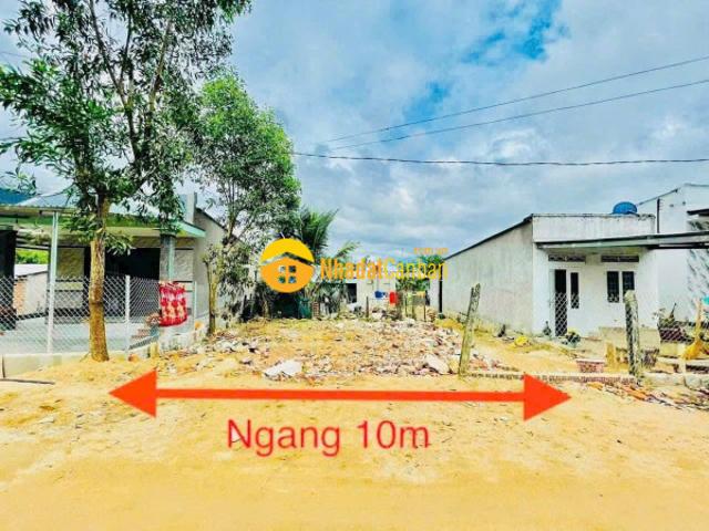 Mặt bằng bán