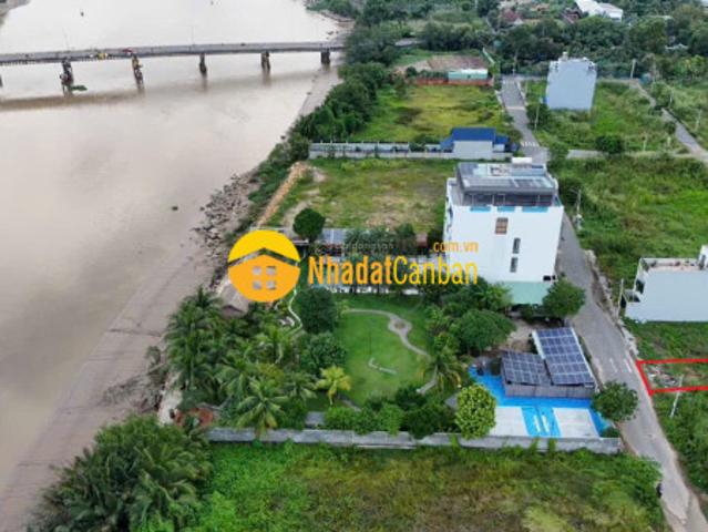Mặt bằng bán