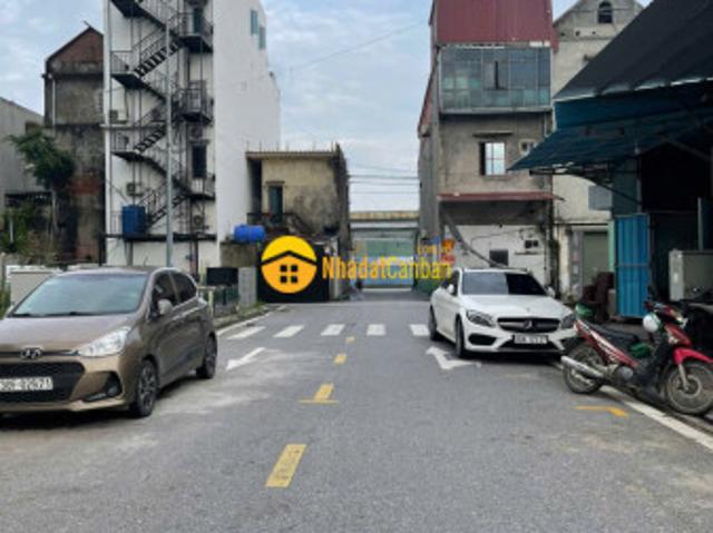 Mặt bằng bán