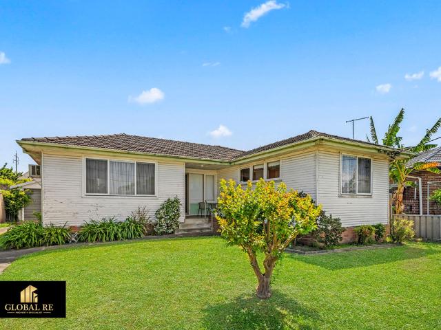 House for sale in Lurnea, New South Wales