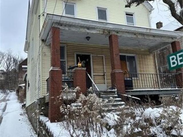 House for sale in Braddock